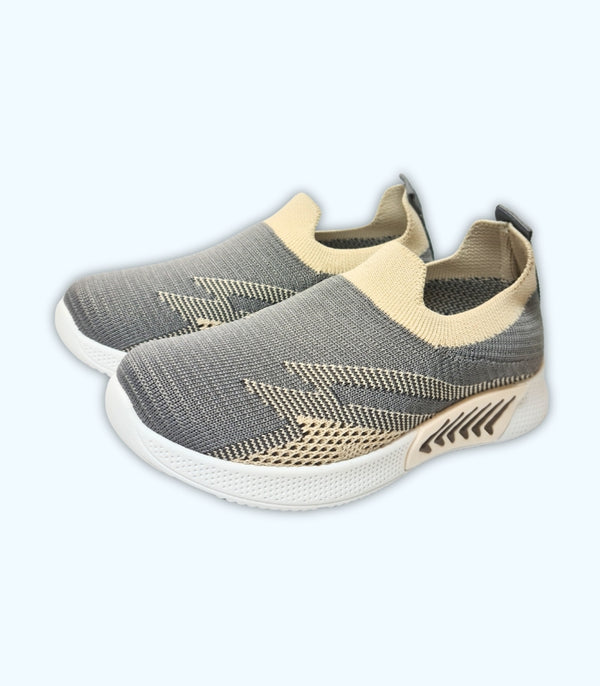 Cream Skechers