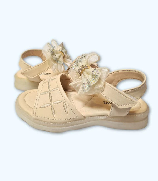 Cream Bow Sandles